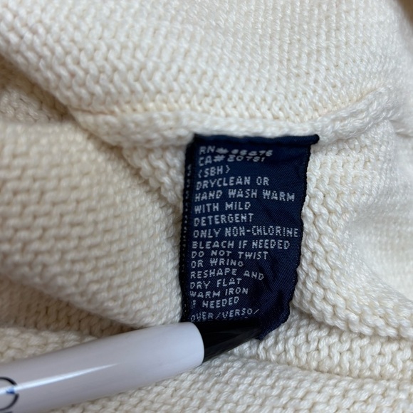 TOMMY HILFIGER CREAM TURTLENECK VINTAGE EMBROIDERED CREST PREPPY SWEATER SZ S-M - Picture 12 of 15